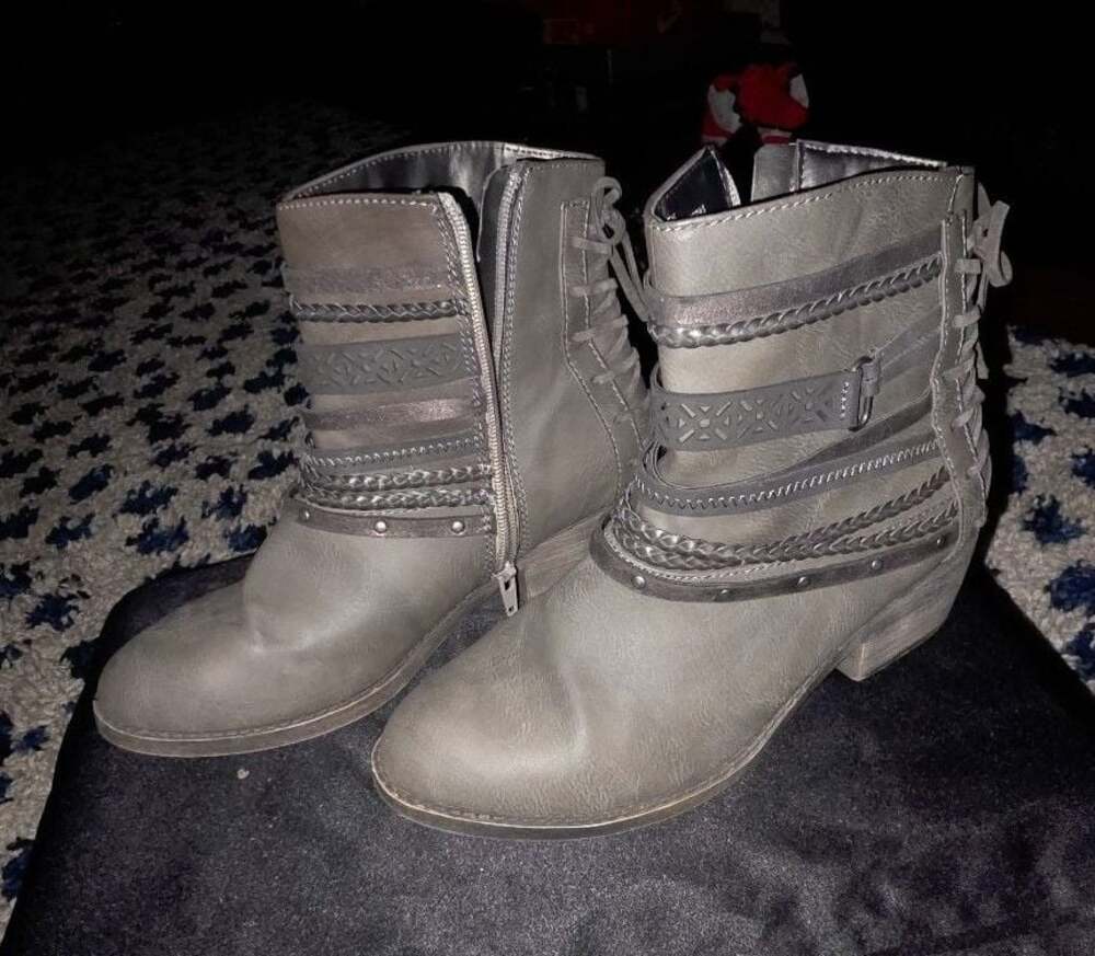 Jellypop Sarene Gray Ankle Boots Booties with Straps and Buckles Size 8M